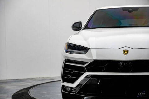 2022 Lamborghini Urus
