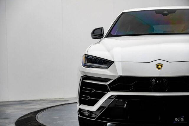 2022 Lamborghini Urus
