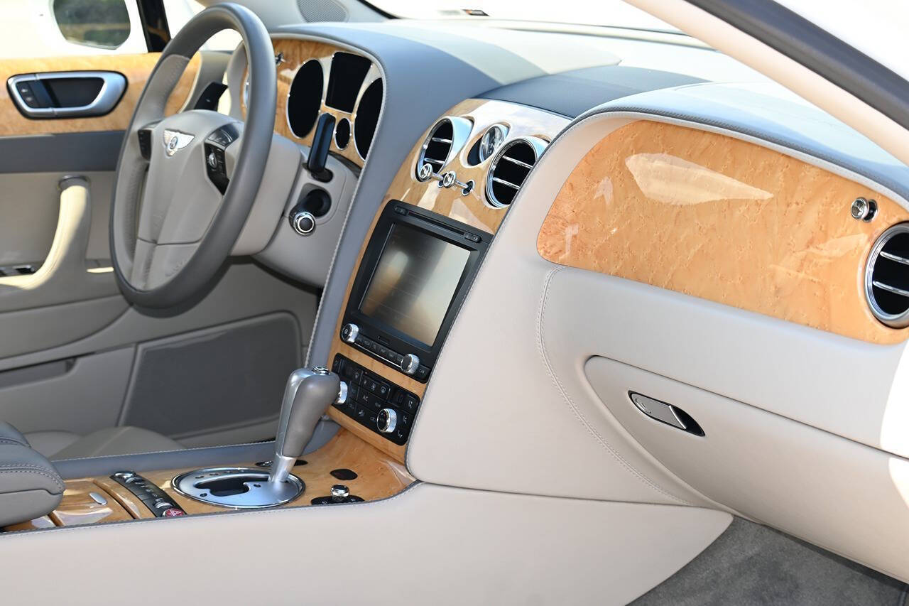 2012 Bentley Continental 20