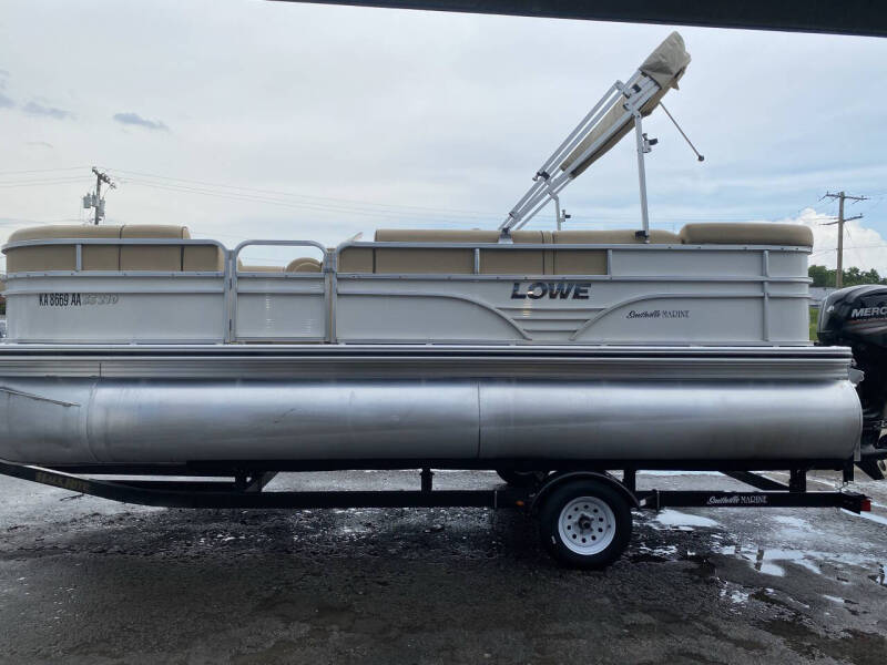 2018 Lowe Boats SS 210