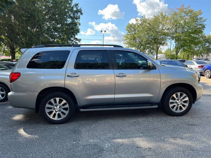 2014 Toyota Sequoia Limited photo 6