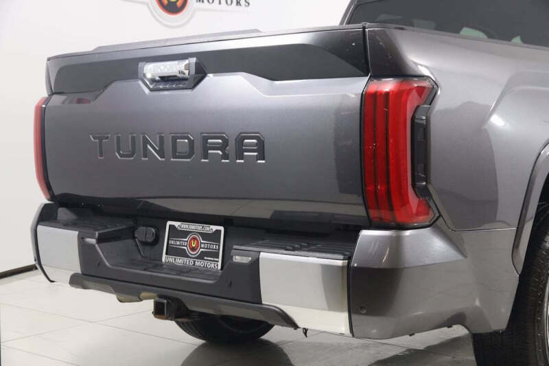 2023 Toyota Tundra Limited HV