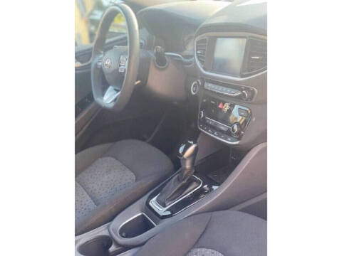 2019 Hyundai Ioniq Hybrid Blue