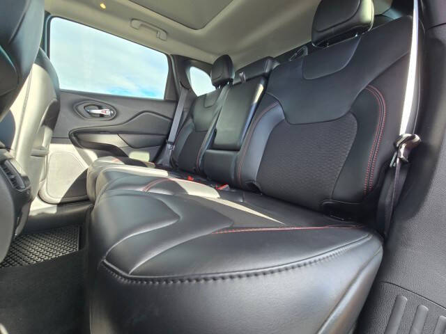 2021 Jeep Cherokee Trailhawk