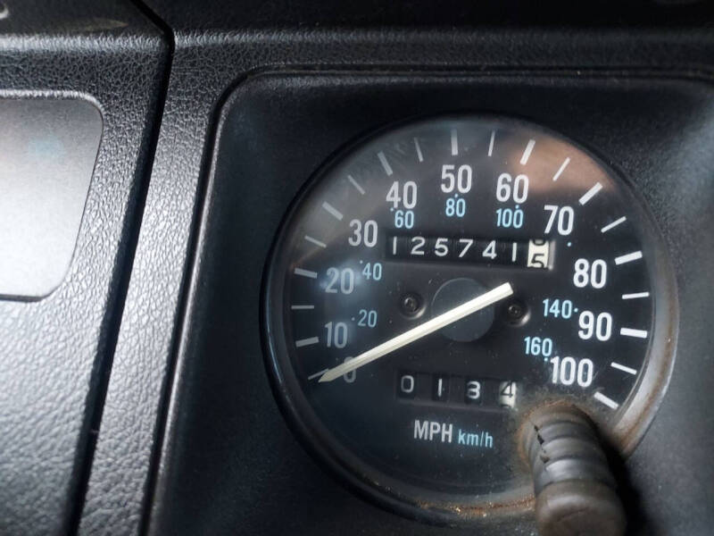 1987 Jeep Wrangler Laredo