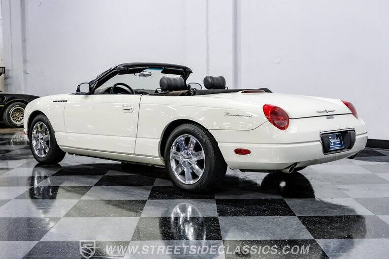 2002 Ford Thunderbird Deluxe