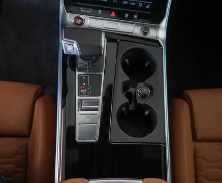 2024 Audi RS 6 Avant 4.0T quattro Avant performance