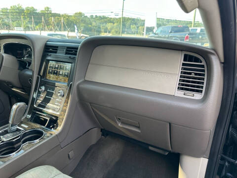 2016 Lincoln Navigator L Select