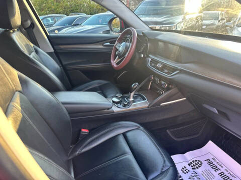 2018 Alfa Romeo Stelvio Ti