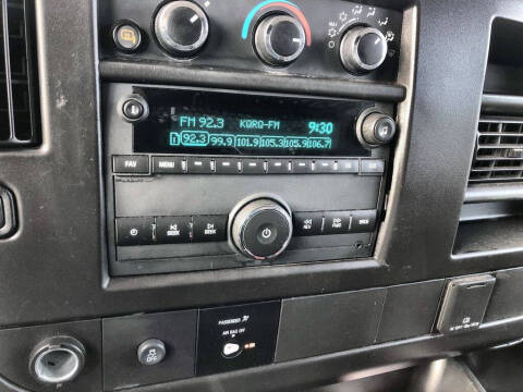 2024 GMC Savana 2500