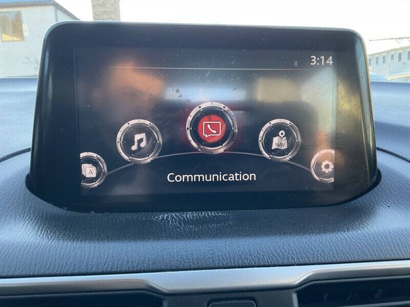 2018 Mazda MAZDA3 Touring