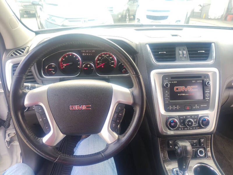 2016 GMC Acadia SLT-1
