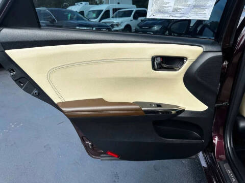 2016 Toyota Avalon Limited