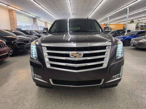 2018 Cadillac Escalade ESV Luxury