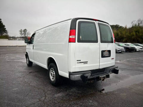 2018 GMC Savana 2500