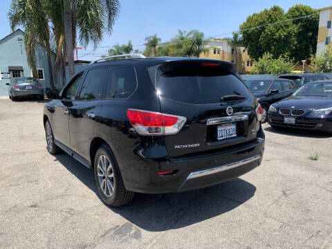 2014 Nissan Pathfinder SV