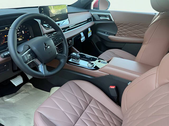 2026 Mitsubishi Outlander SEL