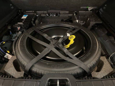 2025 Volvo XC60 B5 Core Dark Theme