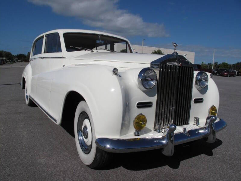1956 Rolls-Royce Silver Wraith