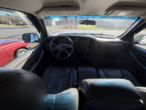 2005 Chevrolet Silverado 2500HD Work Truck