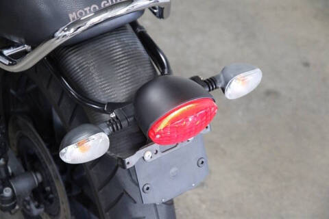 2018 Moto Guzzi V7 III CAR