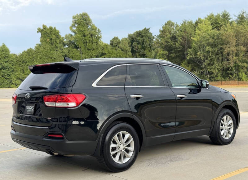2016 Kia Sorento LX