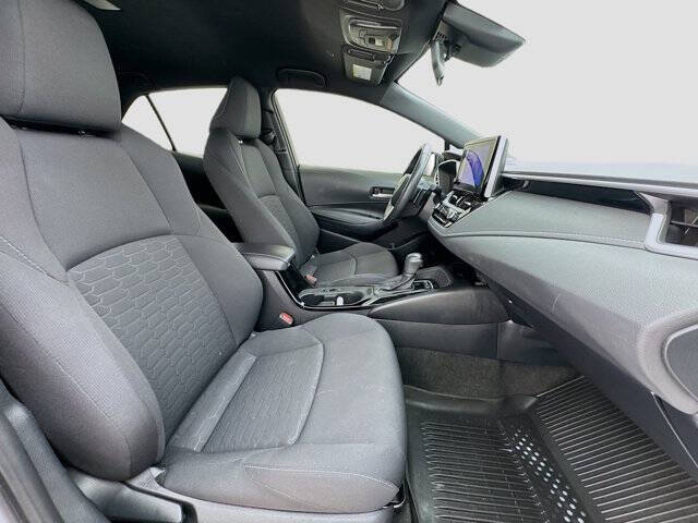 2024 Toyota Corolla Hatchback SE