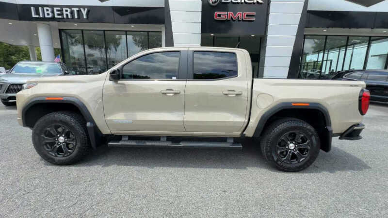 2024 GMC Canyon Elevation