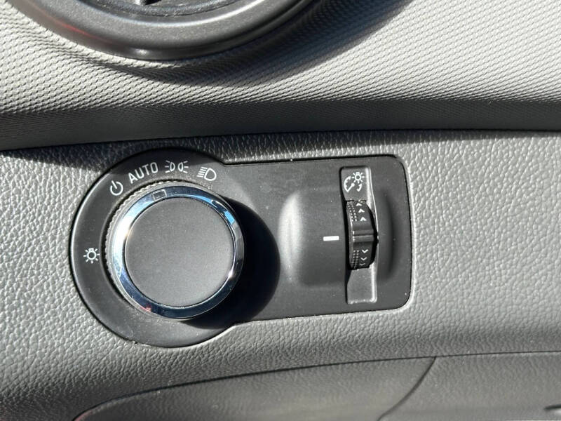 2012 Chevrolet Sonic LT