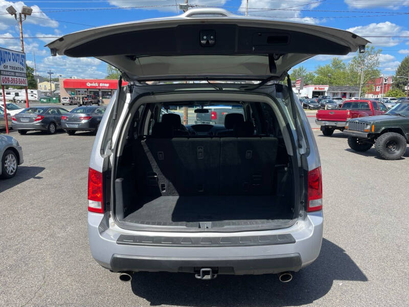 2010 Honda Pilot null photo 8