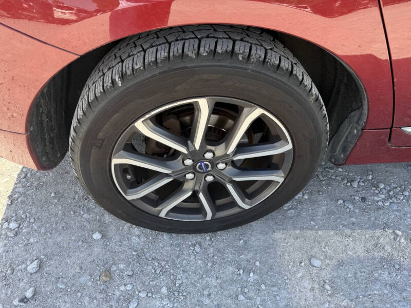 2017 Volvo XC60 T6 Dynamic
