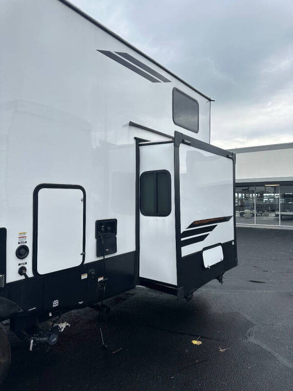 2023 Forest River Wildwood 42FLDL