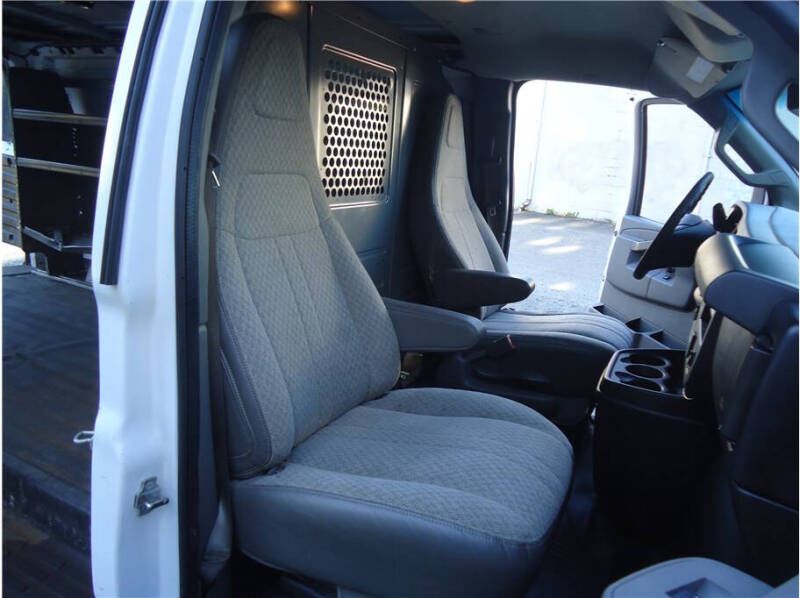 2016 Chevrolet Express 2500