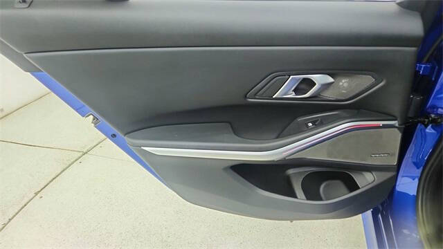 2025 BMW 3 Series M340i