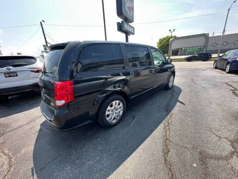 2018 Dodge Grand Caravan SE