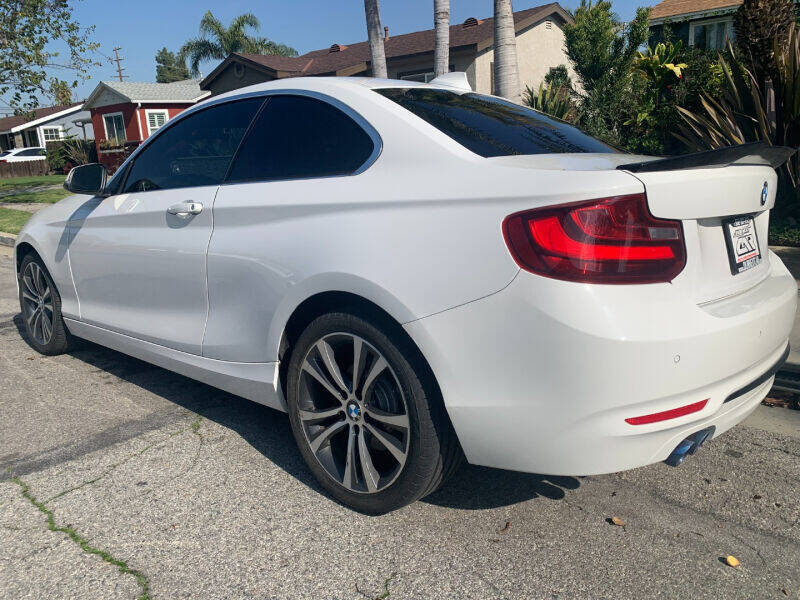 2017 BMW 2 Series 230i