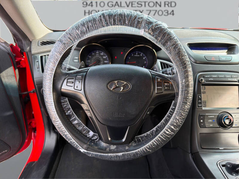 2011 Hyundai Genesis Coupe