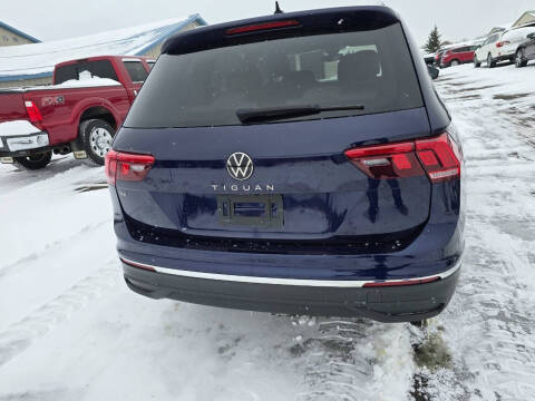 2023 Volkswagen Tiguan SE