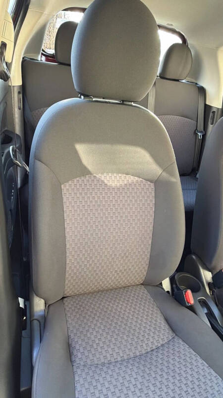 2019 Mitsubishi Mirage ES