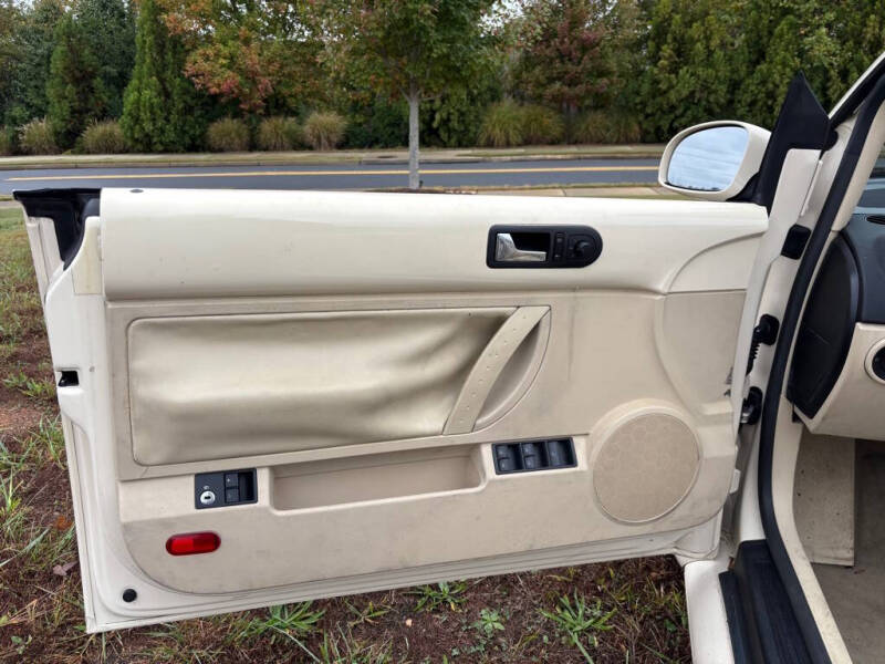 2003 Volkswagen New Beetle Convertible GLS