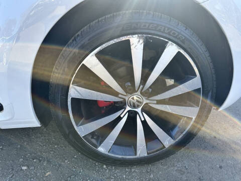 2012 Volkswagen Beetle