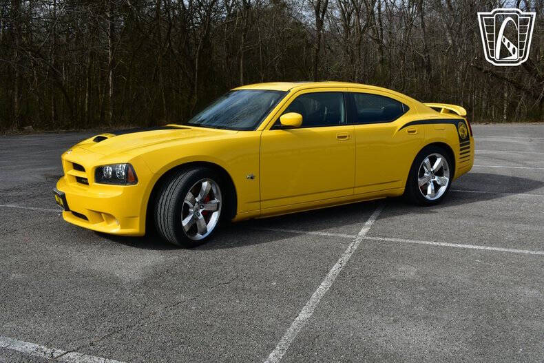 2007 Dodge Charger SRT-8
