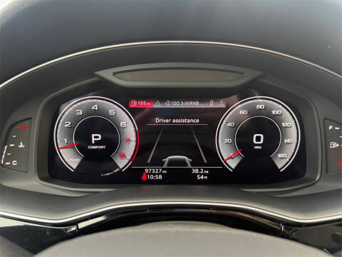 2023 Audi Q8 quattro Premium Plus 55 TFSI