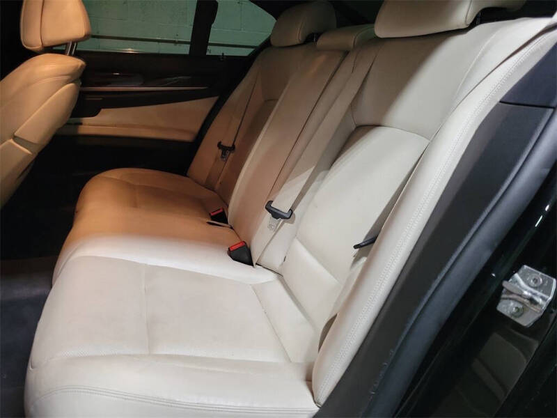 2013 BMW 7 Series 750i xDrive