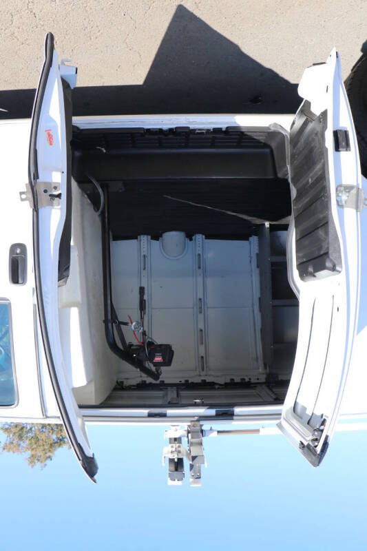 2022 GMC Savana 2500