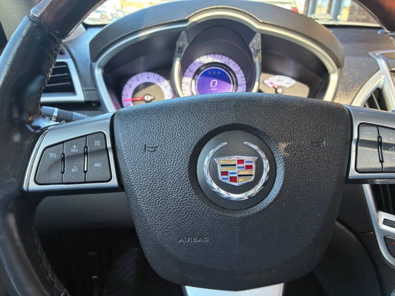 2011 Cadillac SRX Luxury Collection