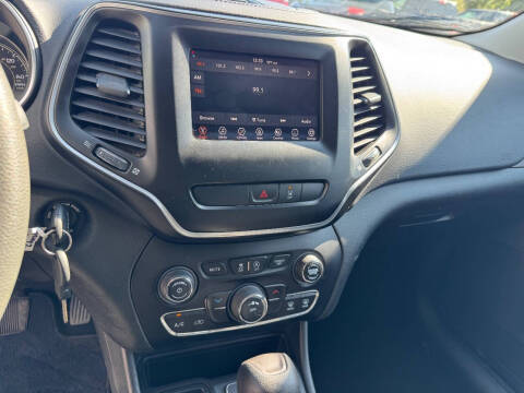 2021 Jeep Cherokee Latitude