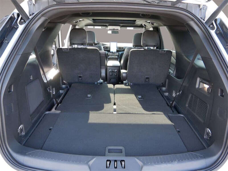 2024 Ford Explorer ST