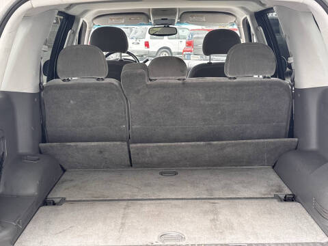 2004 Ford Explorer XLT