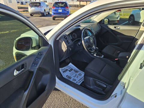 2018 Volkswagen Tiguan Limited 2.0T 4Motion